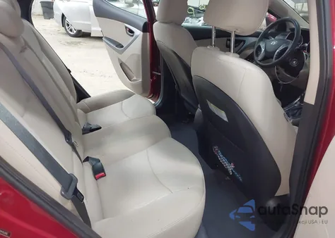 2014 Hyundai Elantra Se z USA, uszkodzony, nr VIN 5NPDH4AE0EH538168